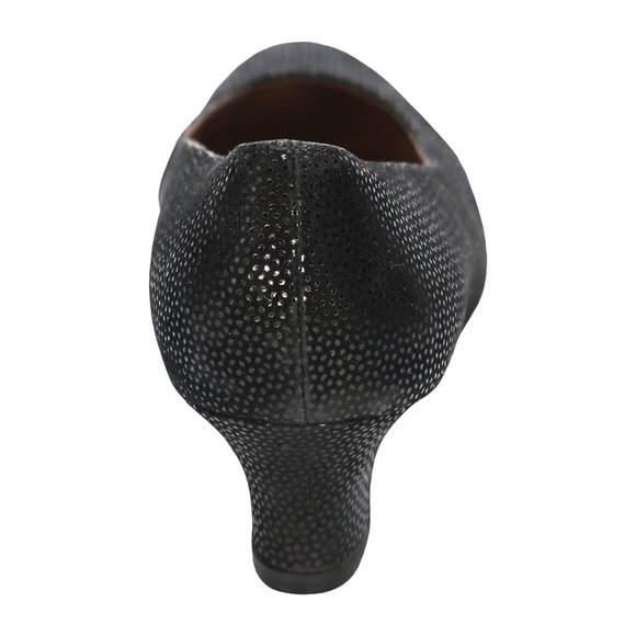 Salvatore Ferragamo Black Pebble Design Heels-10.5 - Picture 6 of 7